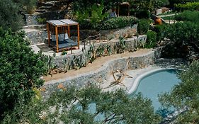 Irini Mare Holiday Resort